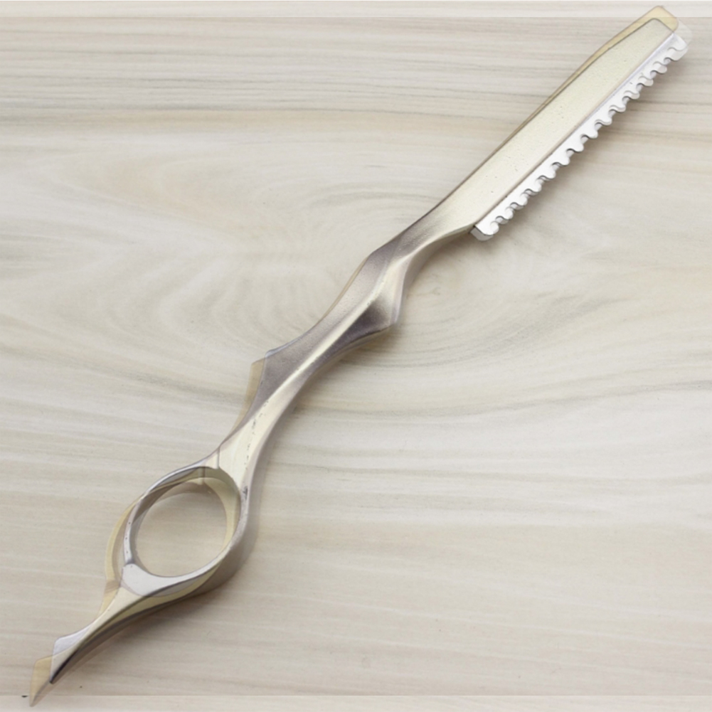 razor blade cutting hair