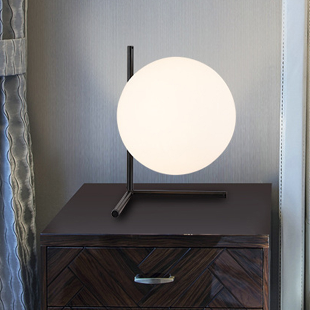 Glass Sphere Desk Lamp With 5W Warm Light Bulb, On/off Switch E27 Light Source Bedside Table Lights