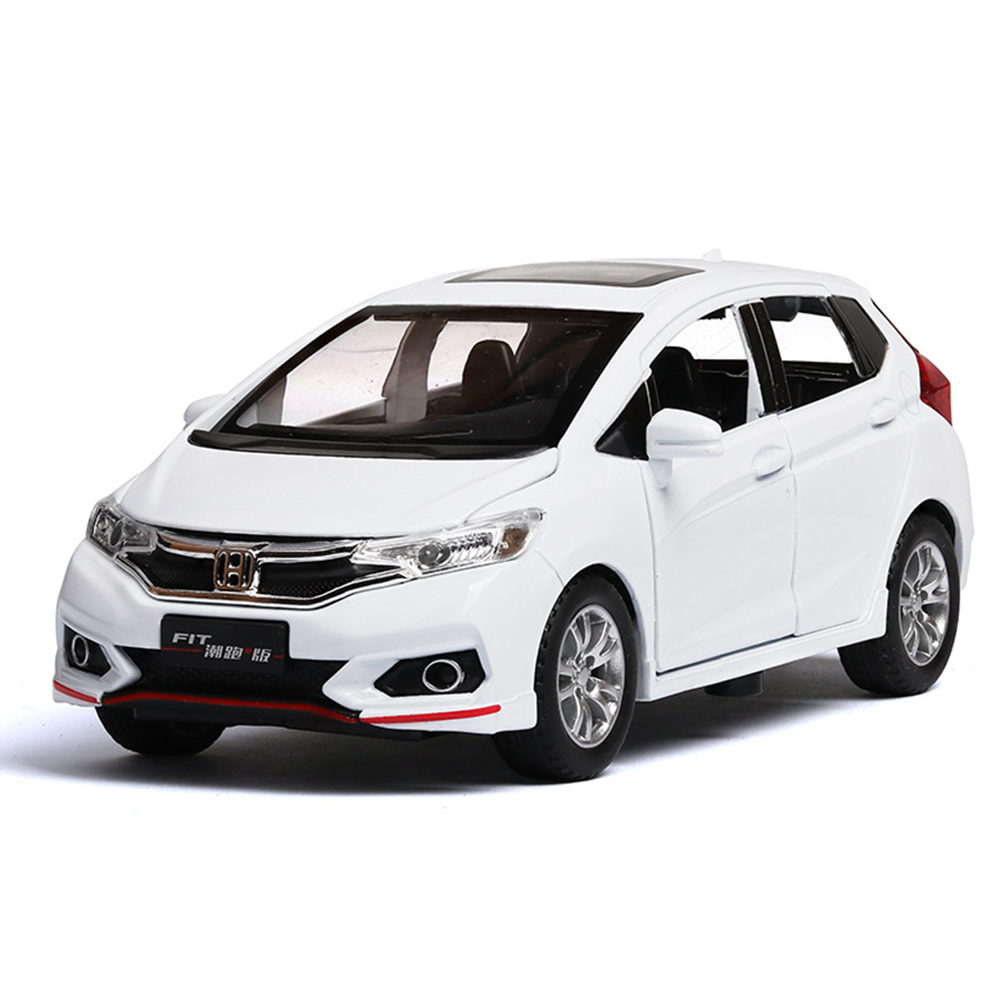 High Simitation 1:32 Alloy Metal Car Model Children Toys with Pull-back Function for Kids Birthday Gifts white