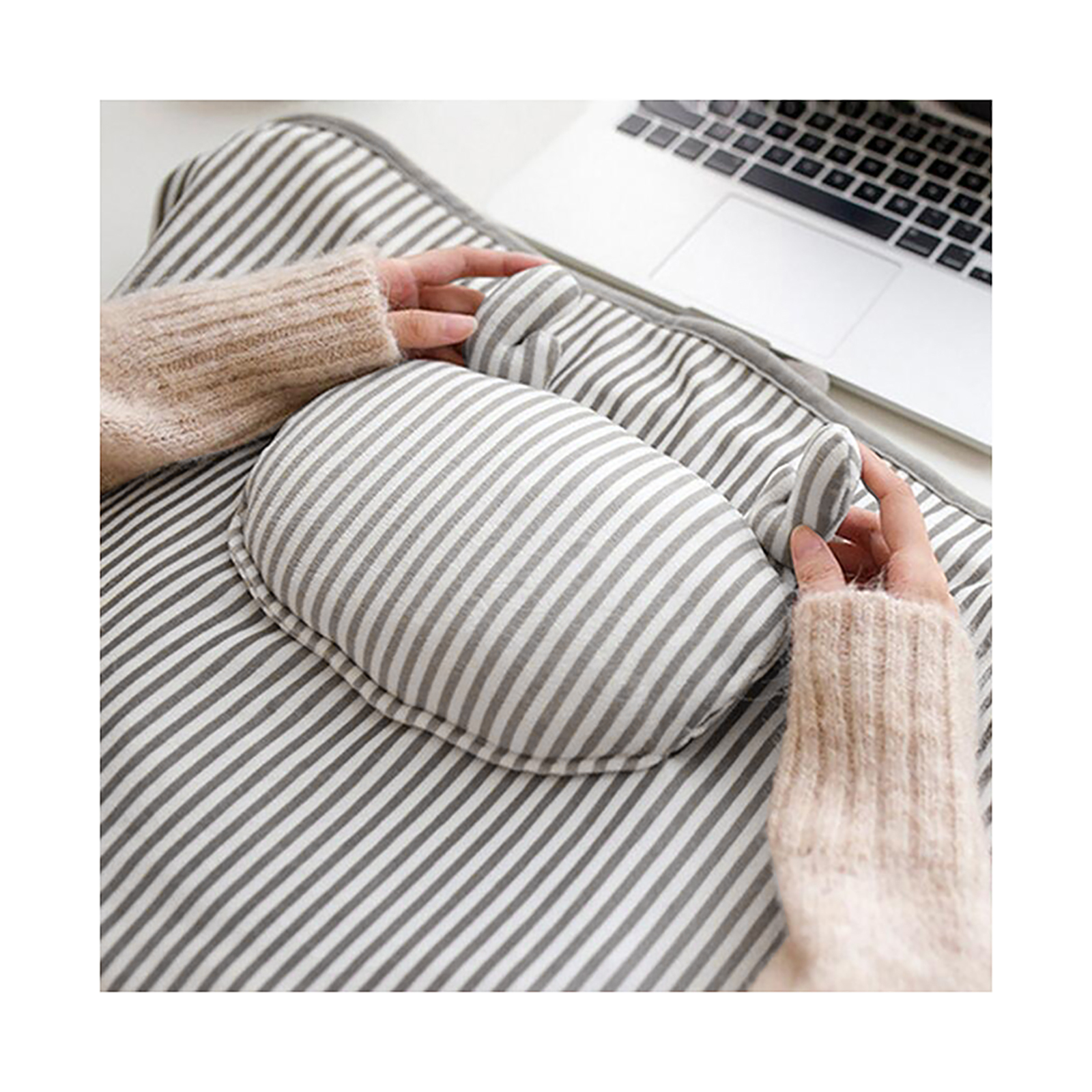 Electric Heating Blanket With Cartoon Hand Warmer 5V Safe Voltage Washable Fast Heating USB Heated Blanket