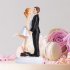  EU Direct  Wedding cake figurines decorate the box for kissing