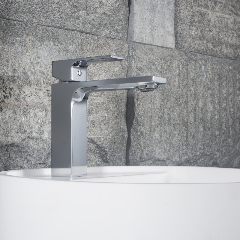 [US Direct] Single handle lavatory faucet with pop up drain, chrome