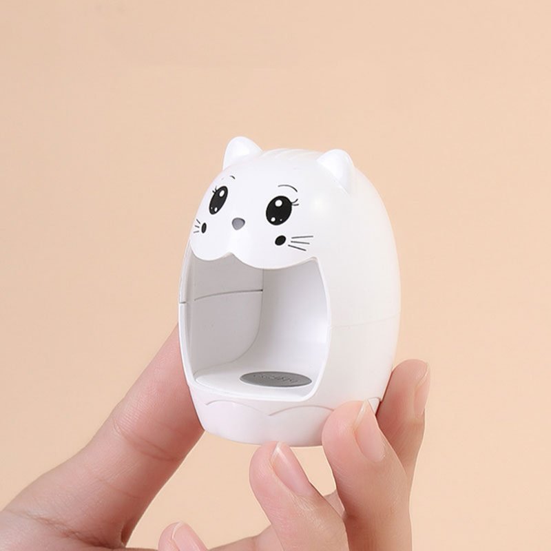 Mini Nail Dryer Creative Cat Shape 3 Lamp Beads Nail Gel Manicure 
