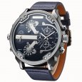 Oulm Men Business Quartz Leather Watch Blue