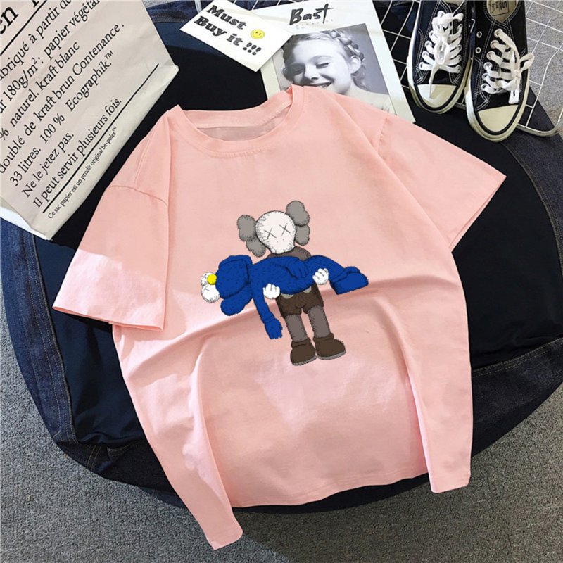 Boy Girl KAWS T-shirt Cartoon Holding Doll Crew Neck Couple Student Loose Pullover Tops Pink_XXL