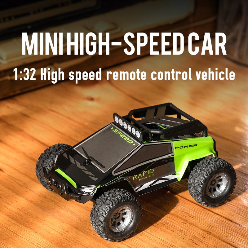 S638 1:32 Remote Control Electric Drift 20KM / H High Speed RC Car 2.4GHz Off Road Vehicles 4WD for Kids Christmas green