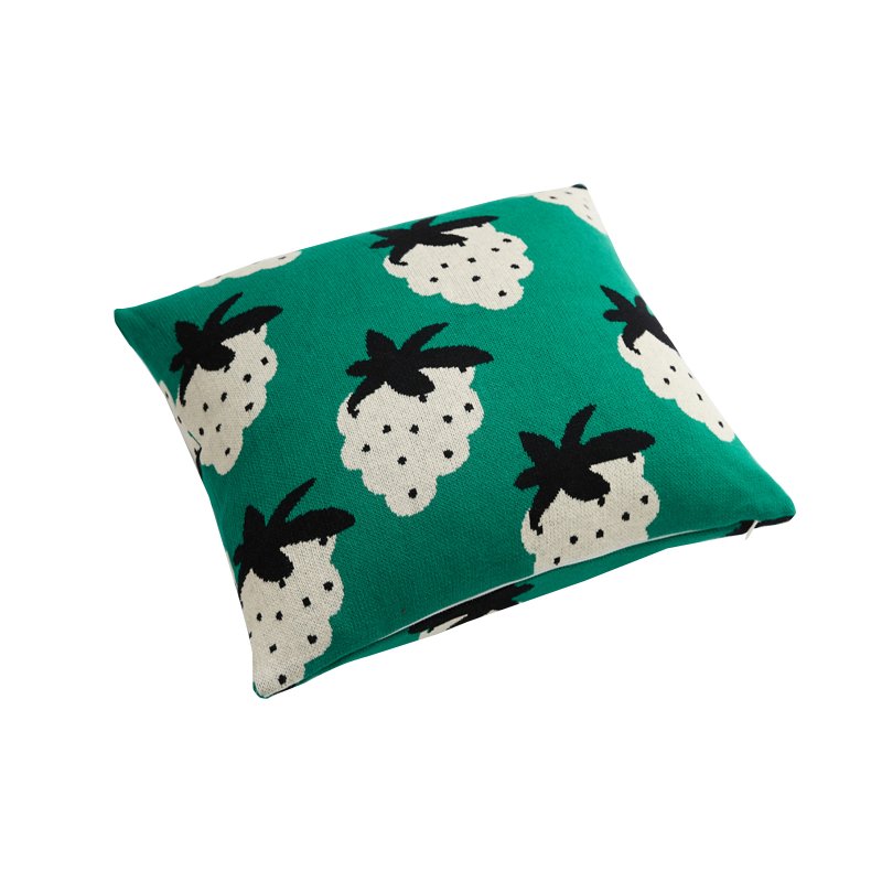 Strawberry Pattern Cotton Blanket Lightweight Breathable Super Soft Throw Blanket For Couch Sofa Bed green Pillowcase:45 x 45CM