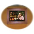 Digital Photo Frame(wood), 10.2-inch LCD, Built-in 512MB Flash