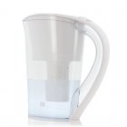 Water Filtering Kettle with a 2 5 Liters Capacity
