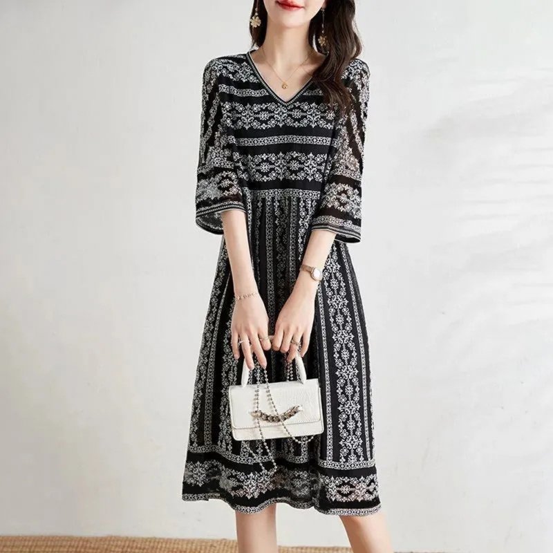 Women V-neck Dress Trendy Geometric Printing A-line Skirt Casual Half Sleeves High Waist Mid-length Skirt black M