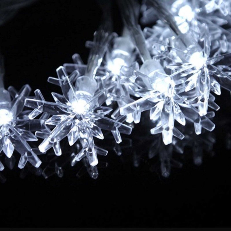 Solar String Lights,20 LED 15 Feet Snowflake Solar Powered String Lights  Warm White