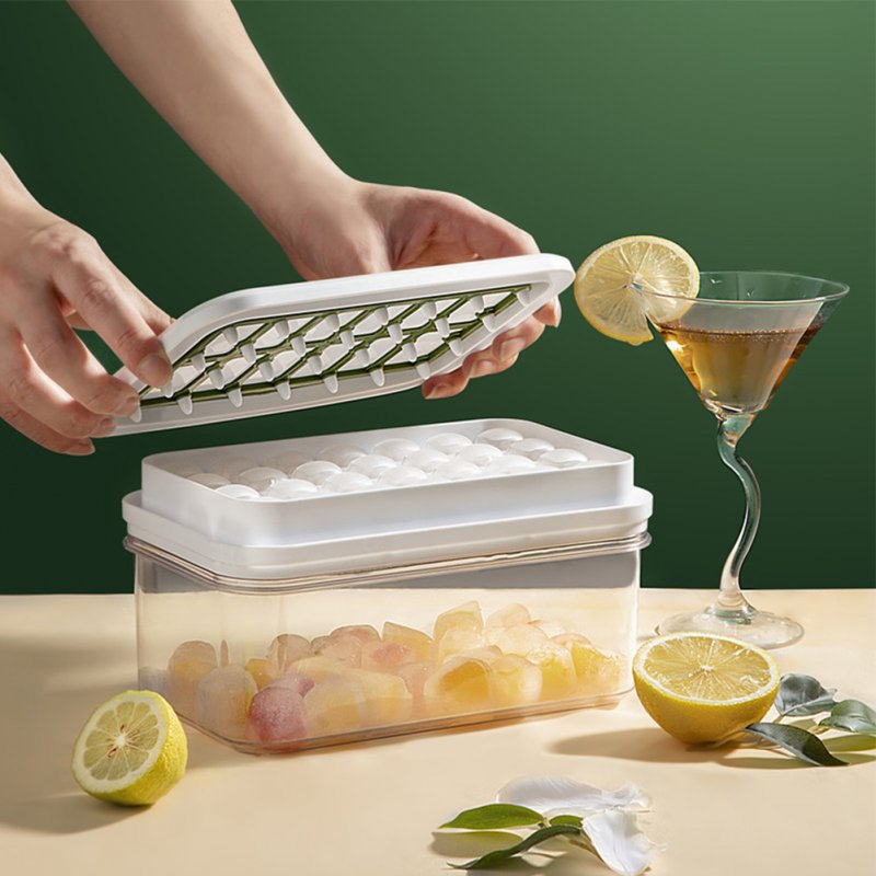 Multi-purpose Ice Cube Tray With Lid Large Capacity Food-grade Silicone Ice Cube Moulds With 28 Compartments light gray single layer