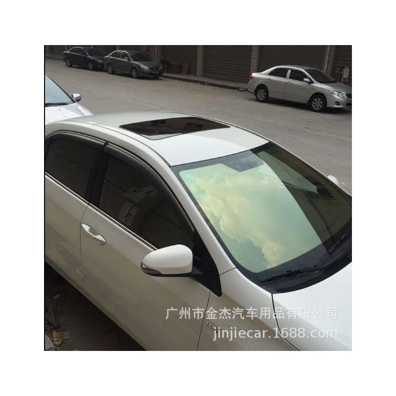 PVC Glossy Car Roof Vinyl Film Stickers Simulation Panoramic Sunroof Protective Film Covers 78 * 38CM